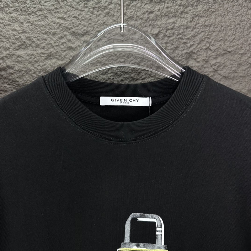 Givenchy T-Shirts